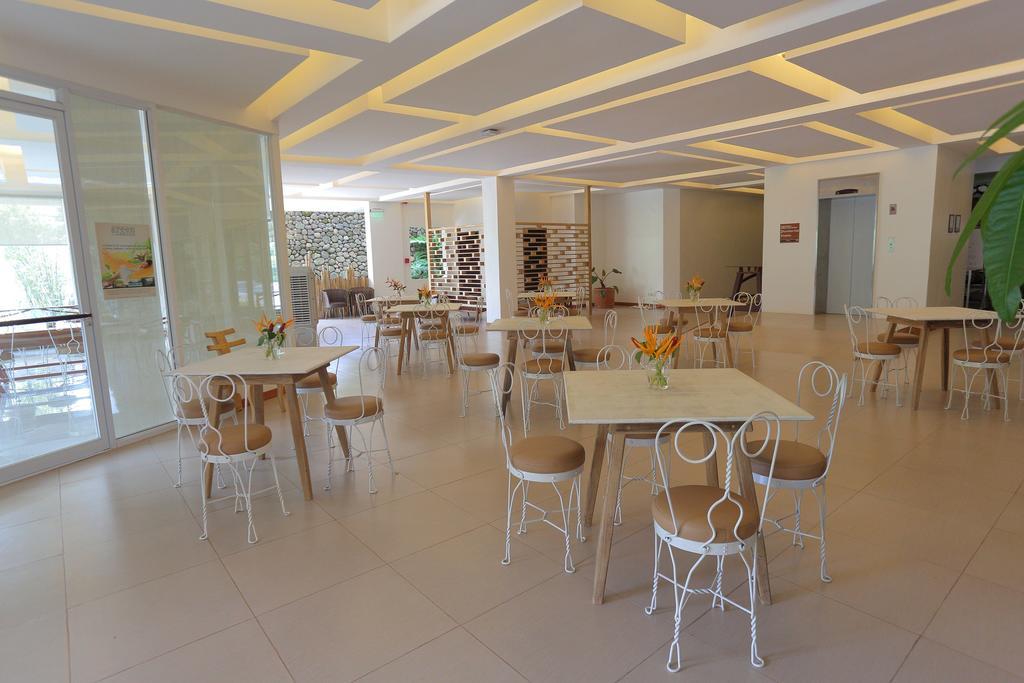 Green Canyon Leisure Farms Clark Field Экстерьер фото