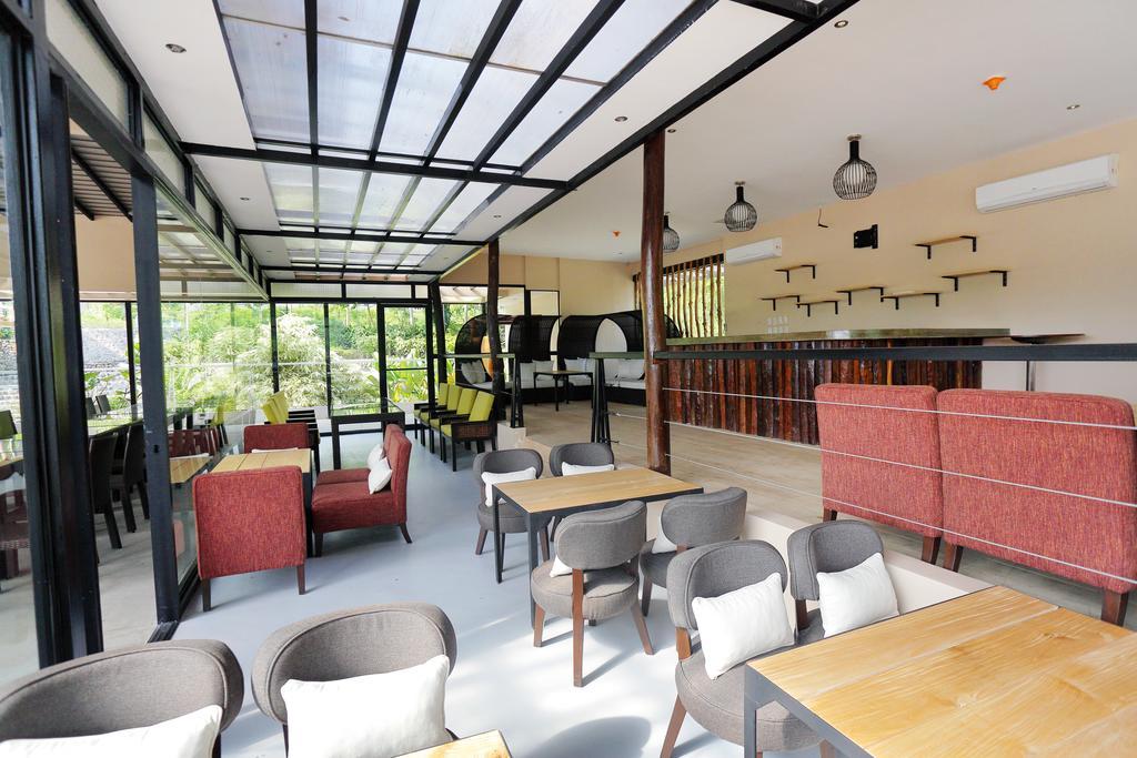 Green Canyon Leisure Farms Clark Field Экстерьер фото