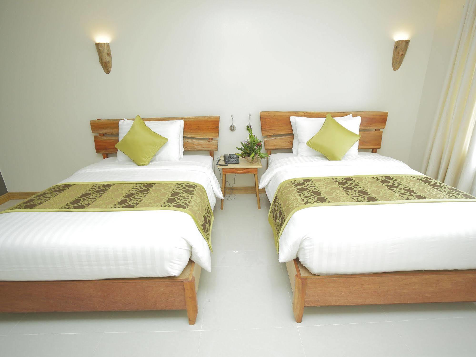 Green Canyon Leisure Farms Clark Field Экстерьер фото