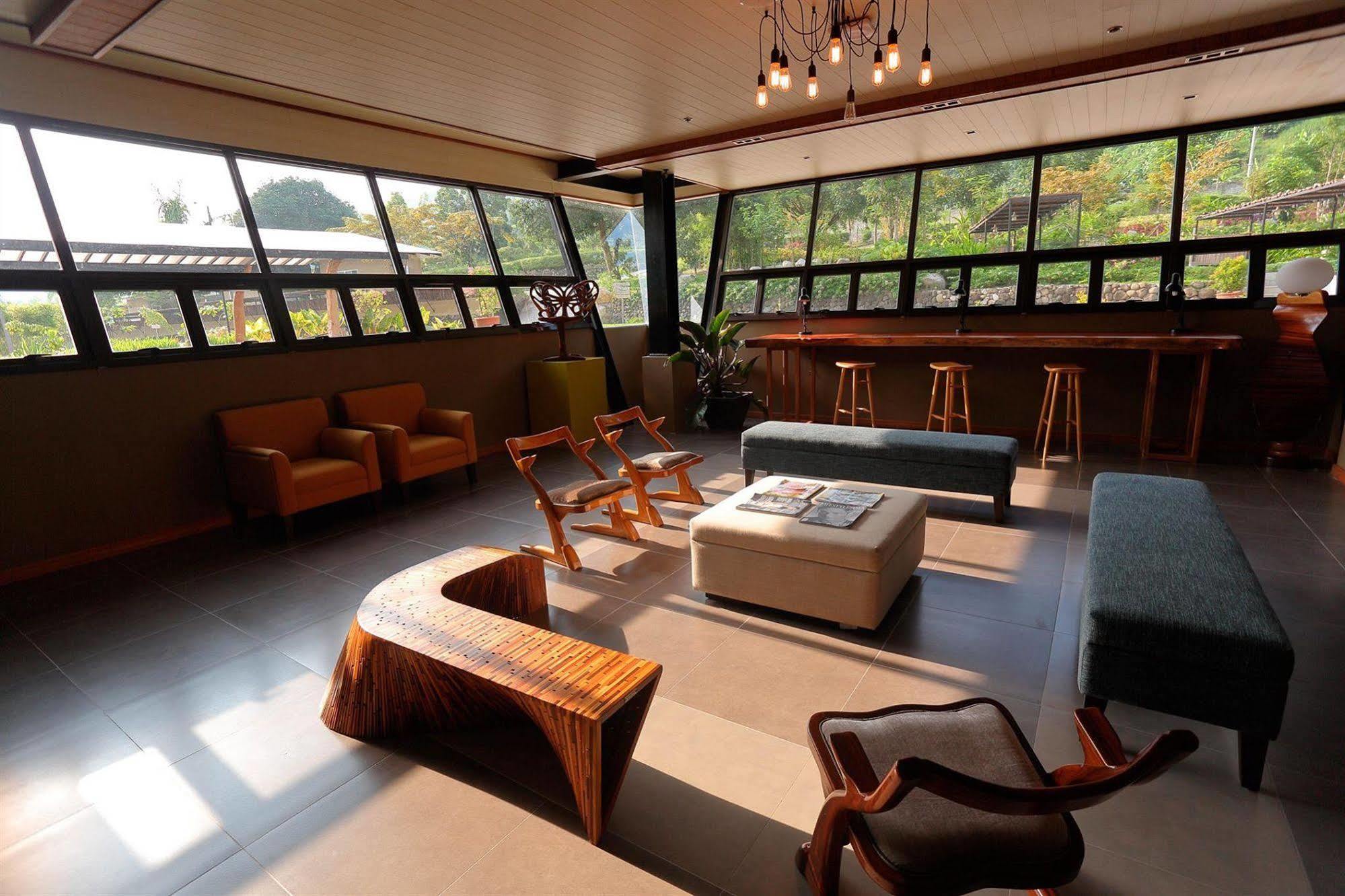 Green Canyon Leisure Farms Clark Field Экстерьер фото
