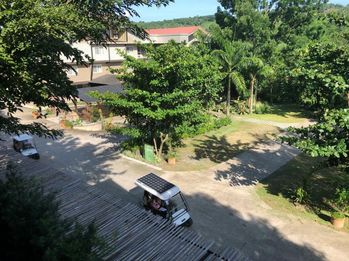 Green Canyon Leisure Farms Clark Field Экстерьер фото
